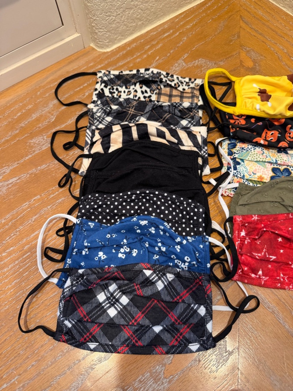 Reusable Face Mask Pack - Multi-Pattern - Picture 2 of 9